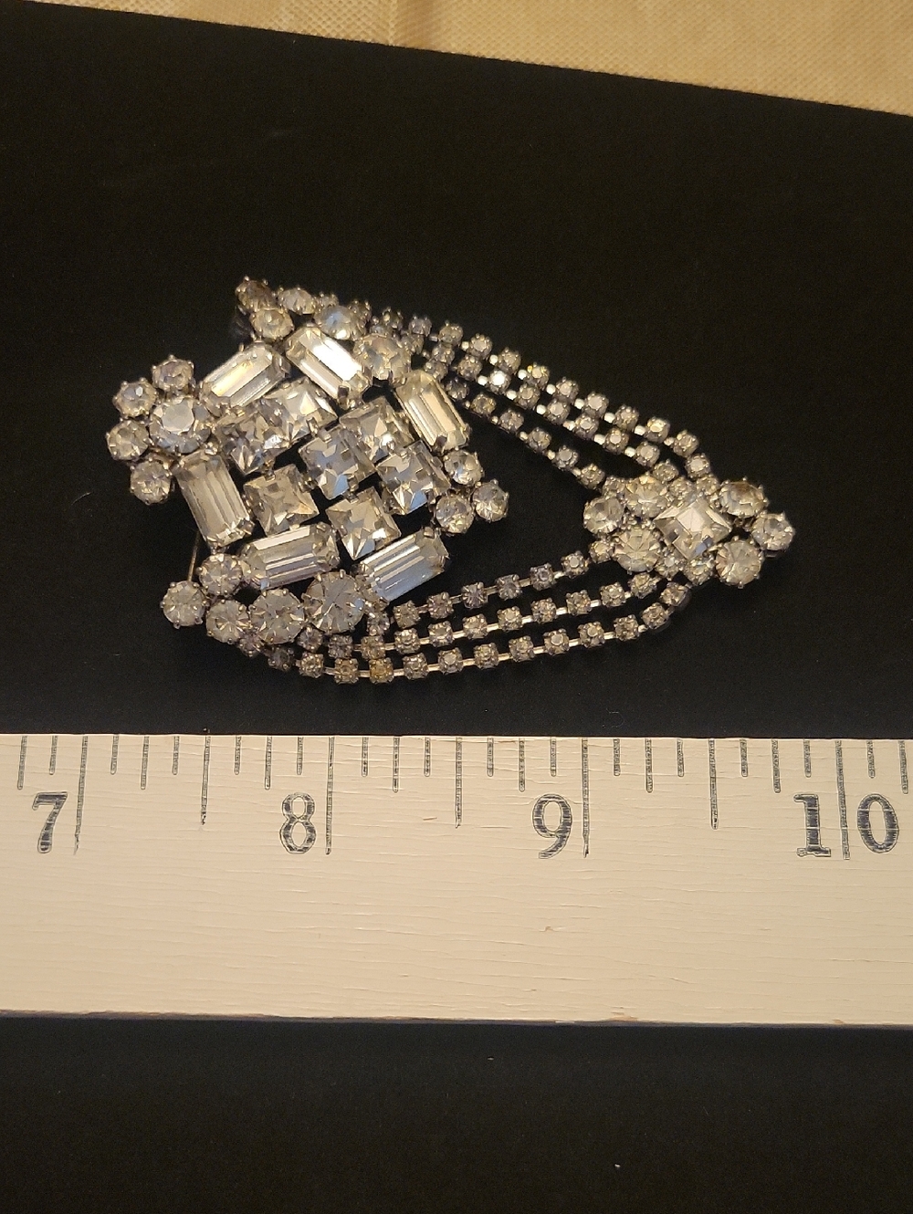 Chandelier Rhinestone Brooch - Picture 7 of 9
